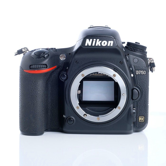 中古】(ニコン) Nikon D750 ボディ｜ナニワグループオンライン