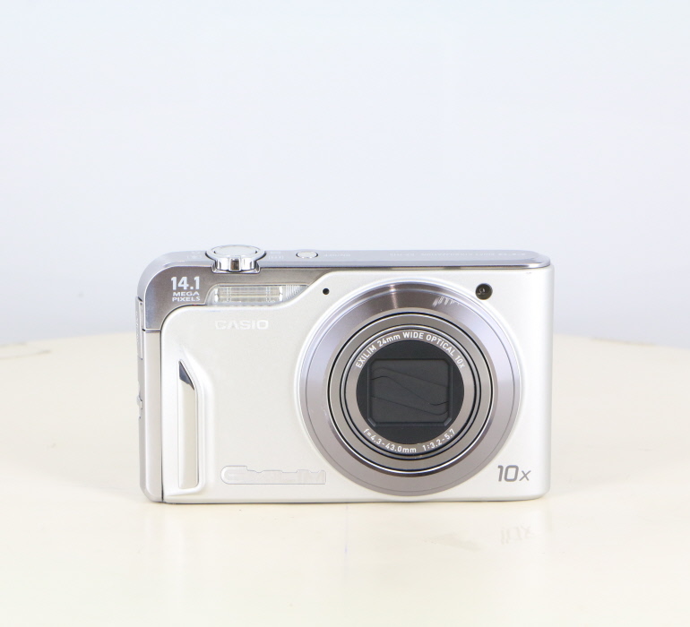 �y���Áz(�J�V�I) Casio EX-H15 �V���o�[