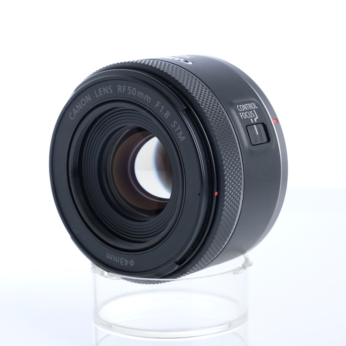 キヤノン RF50mm F1.8 STM