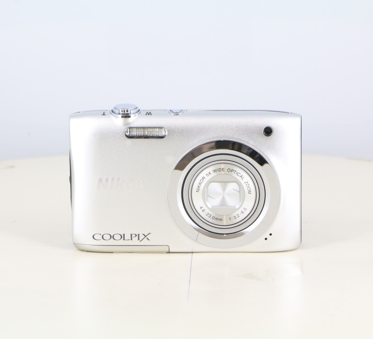 ニコン(Nikon) COOLPIX A100 シルバーの買取価格｜ナニワグループ