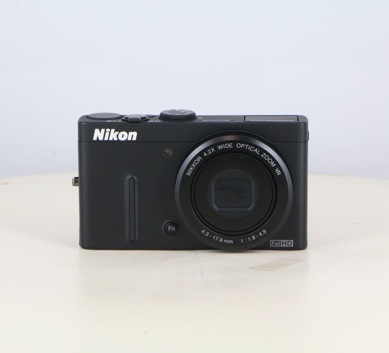 �y���Áz(�j�R��) Nikon COOLPIX P310 �u���b�N