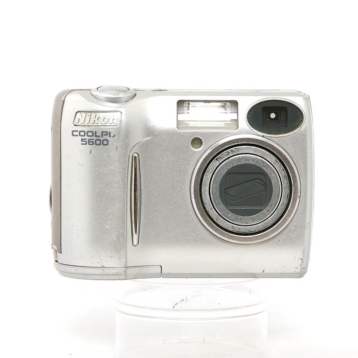 �y���Áz(�j�R��) Nikon COOLPIX5600 �p�[���V���o�[