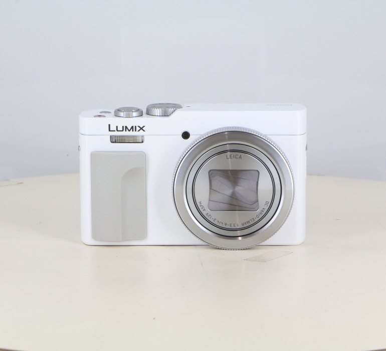 新品】(パナソニック) Panasonic LUMIX DC-TZ99-W ホワイト｜ナニワ