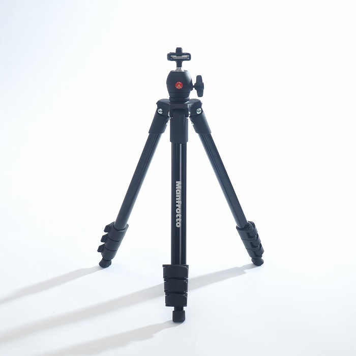�y���Áz(�}���t���b�g) Manfrotto COMPACT ���C�g�O�r �t�H�g�L�b�g �u���b�N[MKCOMPACTLT-BK]