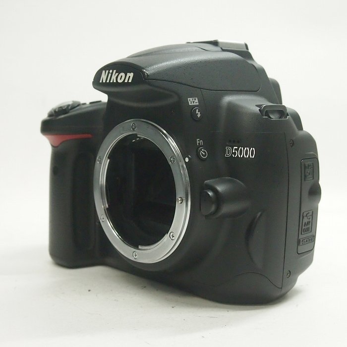 �y���Áz(�j�R��) Nikon D5000 �{�f�B