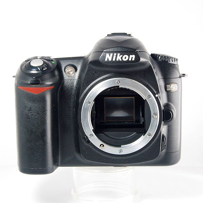 yÁz(jR) Nikon D50
