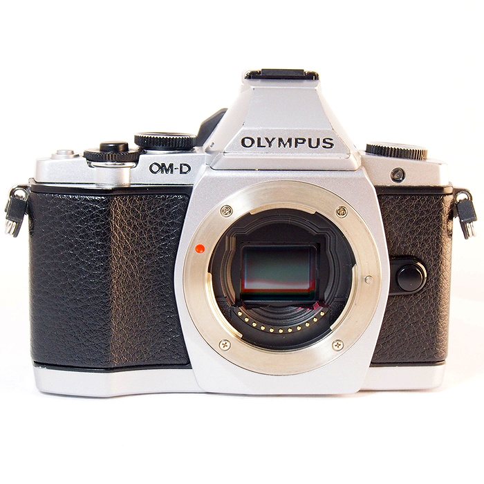 yÁz(IpX) OLYMPUS OM-D E-M5 Vo[