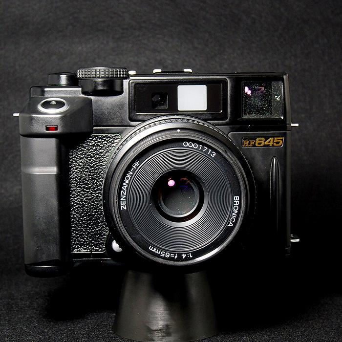 yÁz(ujJ) BRONICA RF645+65/4