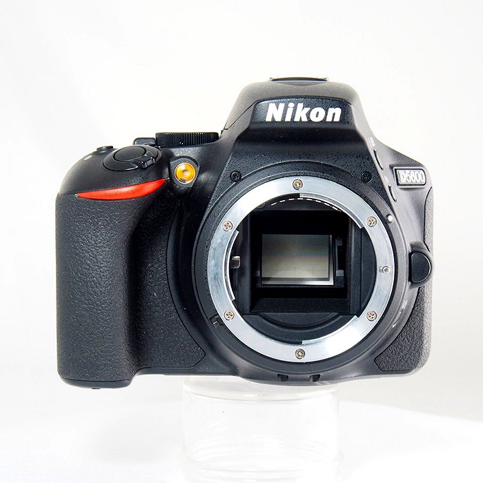 �y���Áz(�j�R��) Nikon D5600