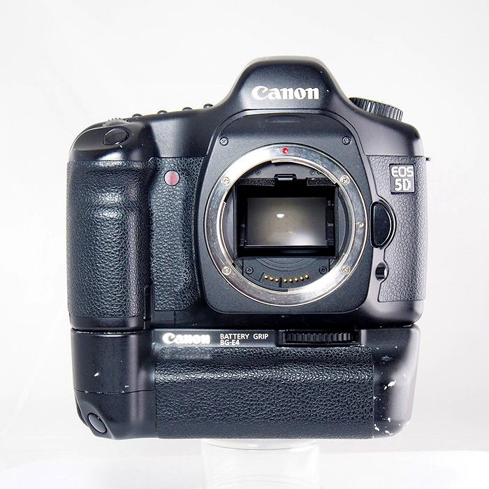 �y���Áz(�L���m��) Canon EOS 5D �{�f�C+BG-E4