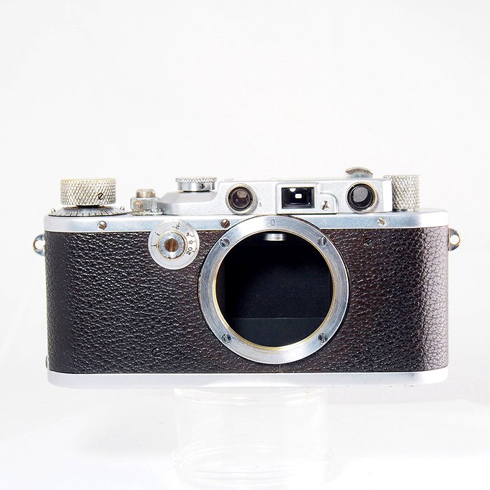 �y���Áz(���C�J) Leica LEICA III