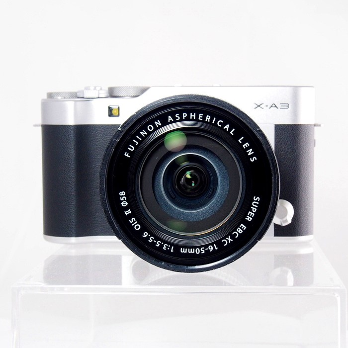 フジフイルム(FUJIFILM) X-A3 レンズキット シルバーの買取価格