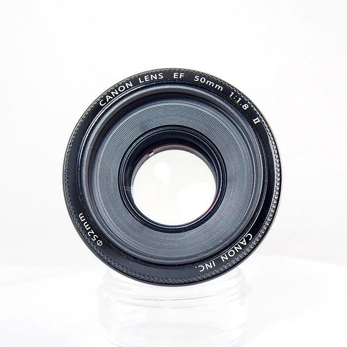 ☆付属品付き☆Canon EF 50mm F1.8 II☆ USED Canon 50mm F1.8 II EF Lens
