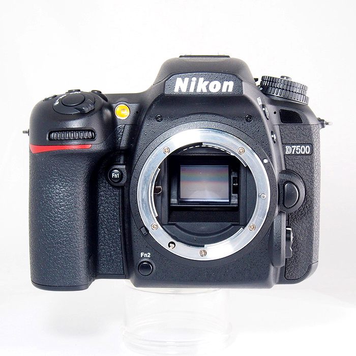 中古】(ニコン) Nikon D7500｜ナニワグループオンライン｜2221250017541