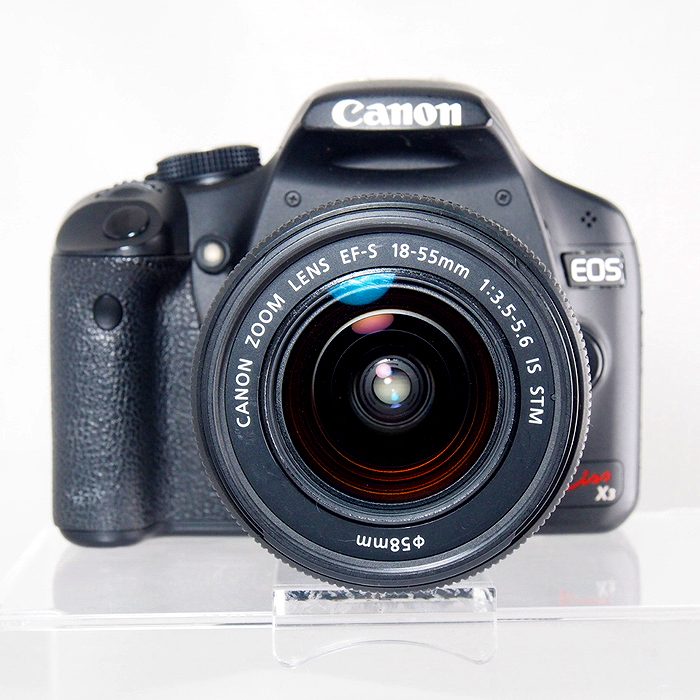 �y���Áz(�L���m��) Canon EOS KISS X3 �{�f�C+18-55/3.5-5.6 IS STM