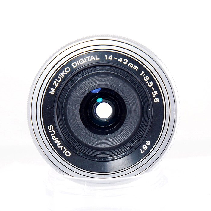 【中古】(オリンパス) OLYMPUS M.ZUIKO DIGITAL ED14-42/3.5-5.6 EZ シルバー