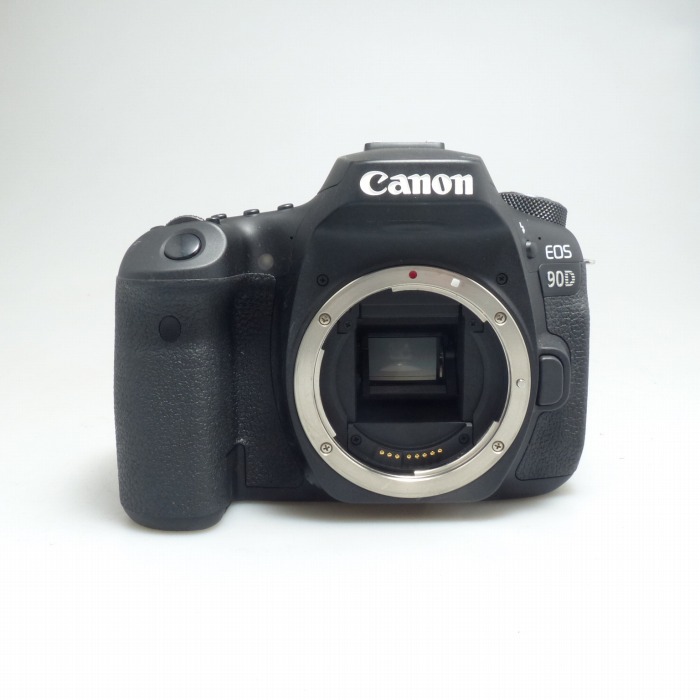 canon 90d body only used