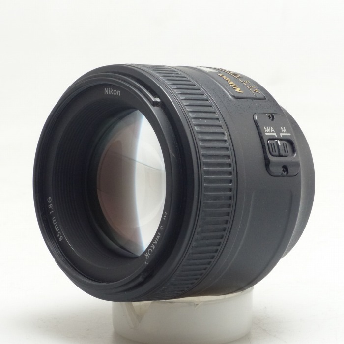 yÁz(jR) Nikon AF-S 85/1.8G