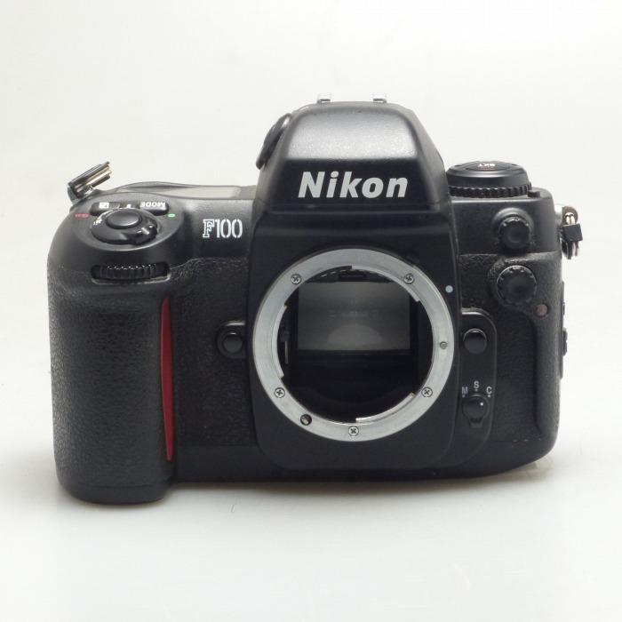 yÁz(jR) Nikon F100 {fB
