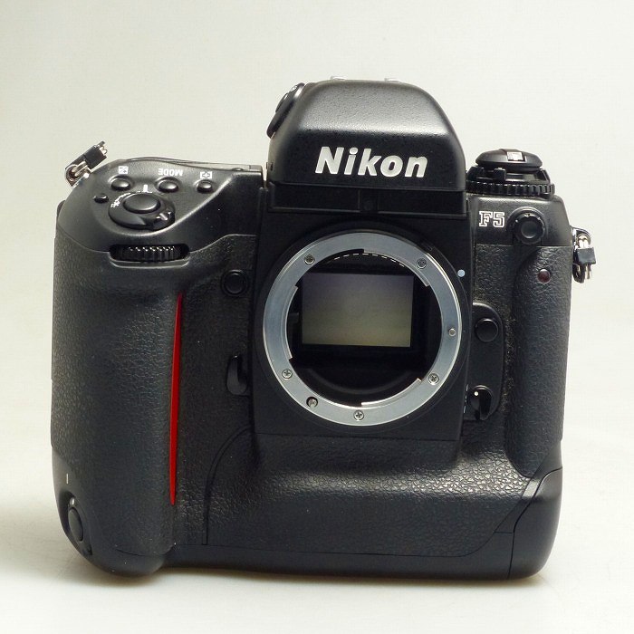 yÁz(jR) Nikon F5 {fB