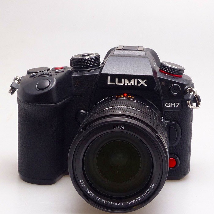 yÁz(pi\jbN) Panasonic DC-GH7+12-60/2.8-4