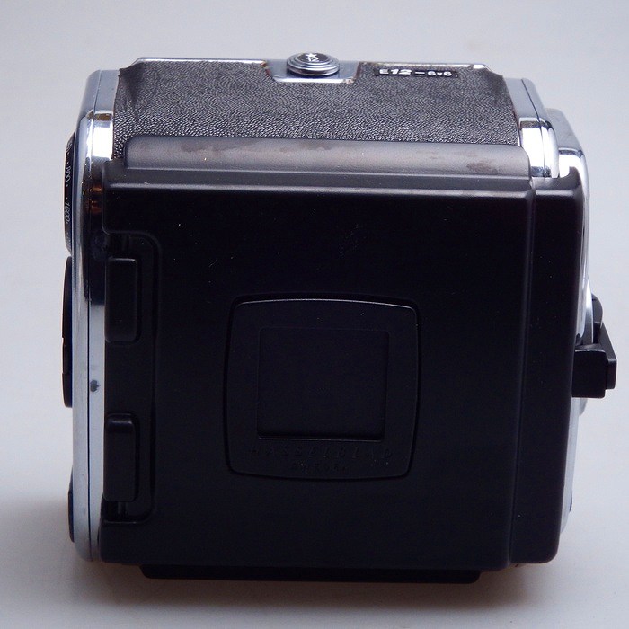 �y���Áz(�n�b�Z���u���b�h) HASSELBLAD E12 �}�K�W��