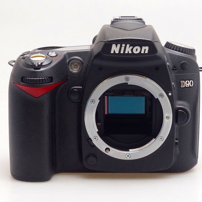 超美品 NIKON ニコン D90 デジタル ボディ M145 □美品 Nikon ニコン D90 ボディ デジタル一眼レフカメラ