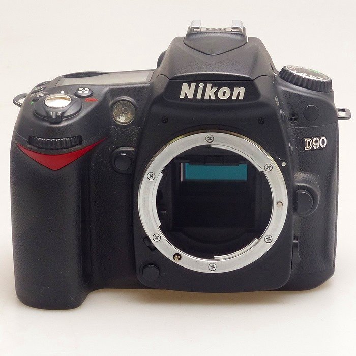 yÁz(jR) Nikon D90 {fB
