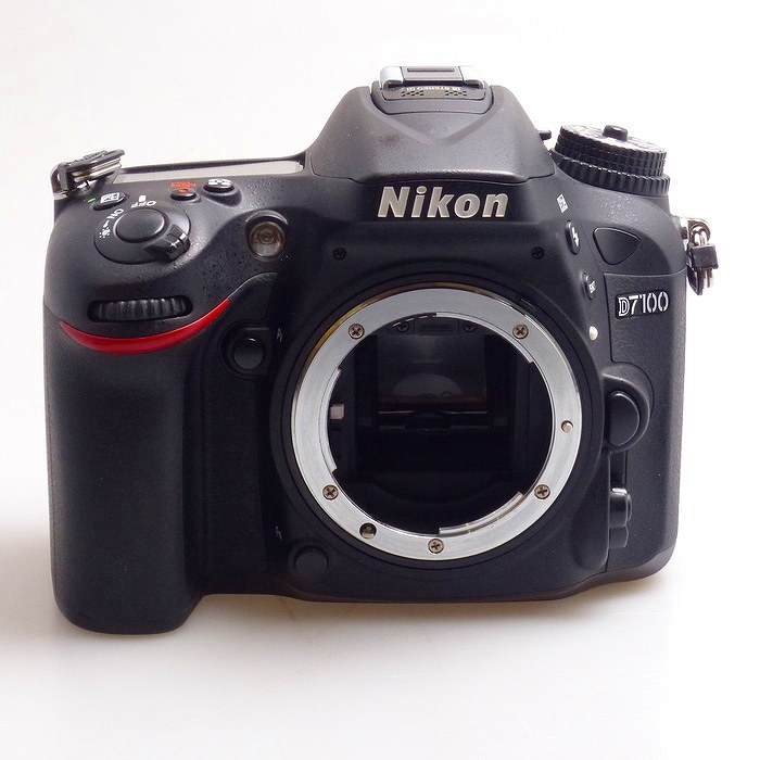 【中古】(ニコン) Nikon D7100 ボデイ