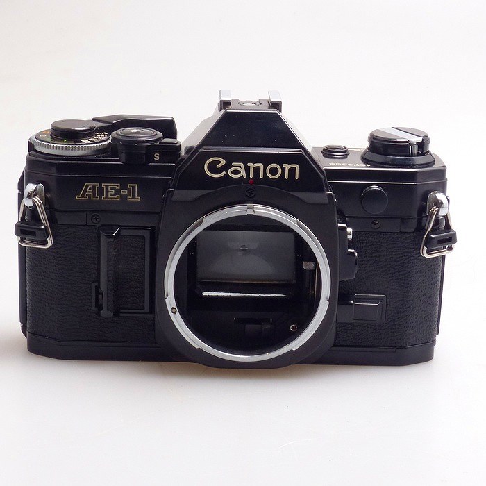 �y���Áz(�L���m��) Canon AE-1 �u���b�N