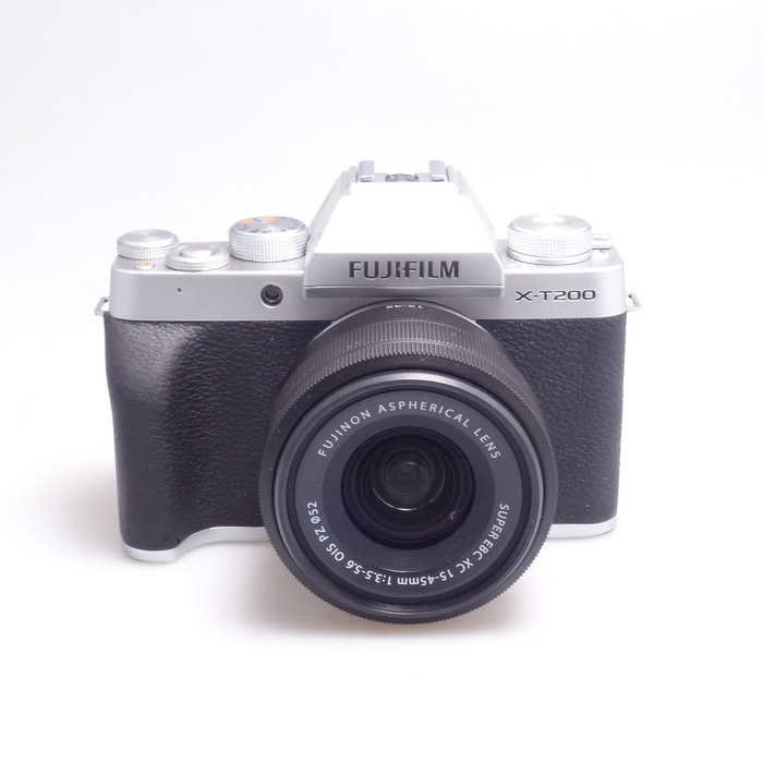 中古】(フジフイルム) FUJIFILM X-T200 XC15-45/3.5-5.6レンズキット