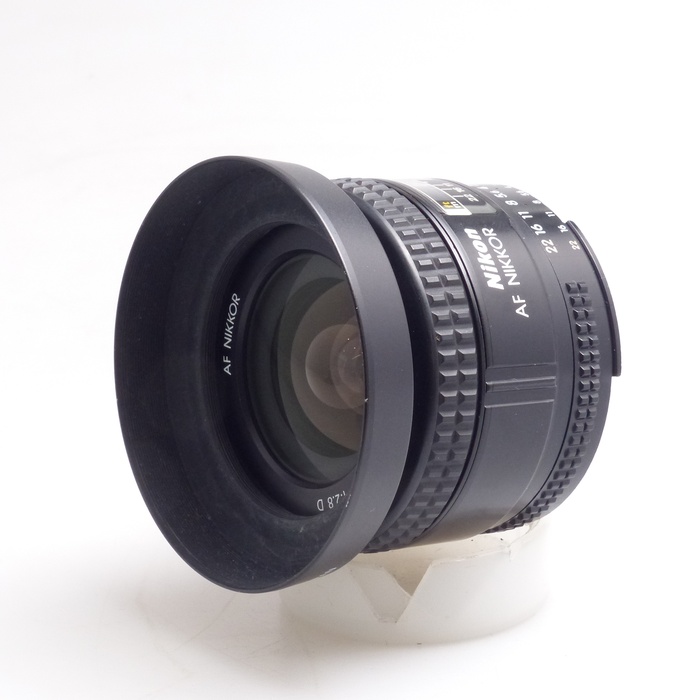 yÁz(jR) Nikon AI AF 24/2.8D