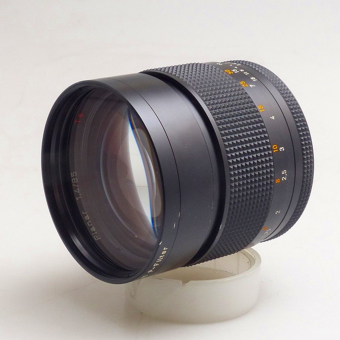 �y���Áz(�R���^�b�N�X) CONTAX Planar T* 85/1.4 AEG