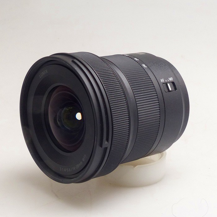 �y���Áz(�p�i�\�j�b�N) Panasonic S14-28/F4-5.6 [S-R1428]