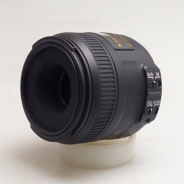 �y���Áz(�j�R��) Nikon AF-S DX �}�C�N�� 40/2.8G