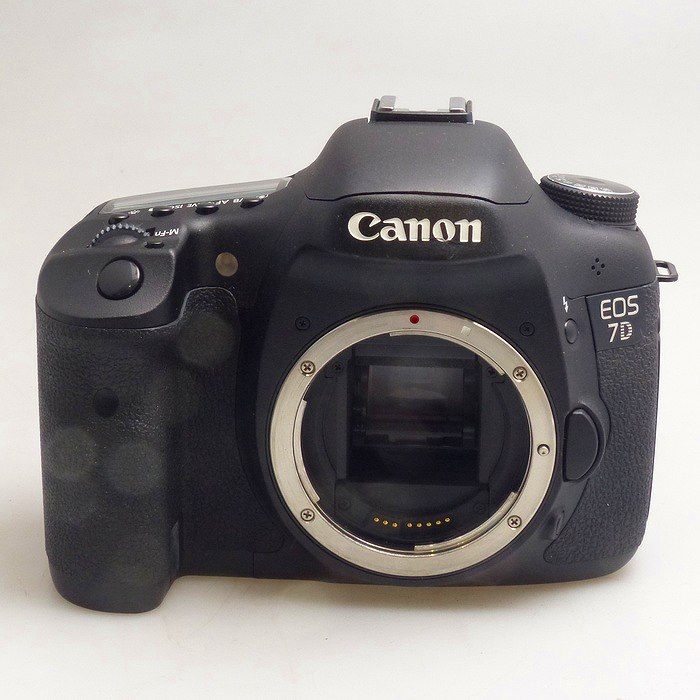 �y���Áz(�L���m��) Canon EOS 7D �{�f�B