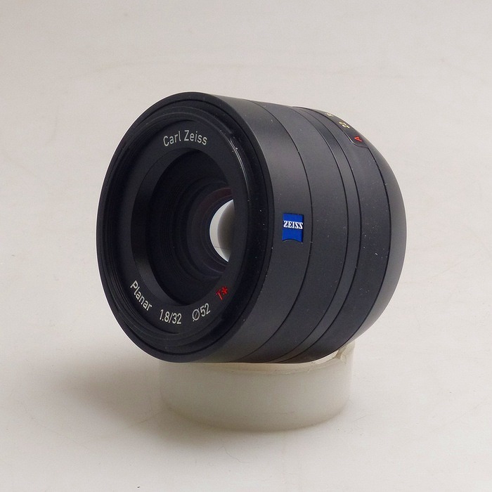 【中古】(ツアイス) ZEISS Touit Planar 32/1.8 X-Mount用