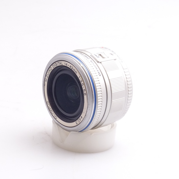 【中古】(オリンパス) OLYMPUS M.ZUIKO DIGITAL ED14-42/F3.5-5.6 シルバー