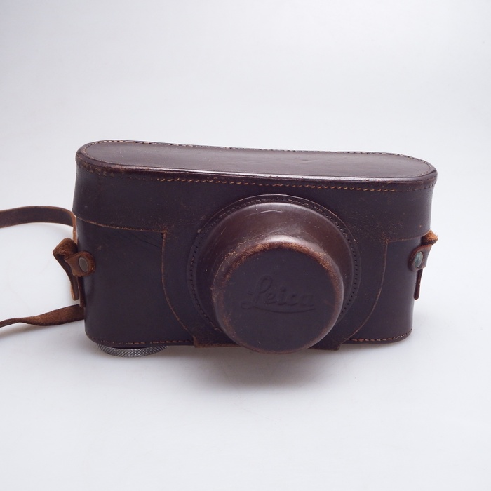 �y���Áz(���C�J) Leica �o���i�b�N�p�v�P�[�X �׃l�W