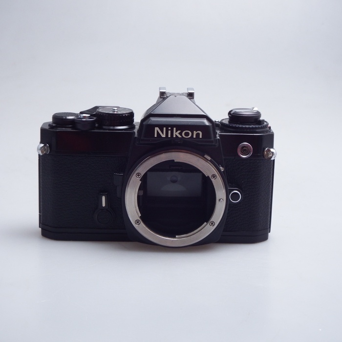 �y���Áz(�j�R��) Nikon FE �u���b�N