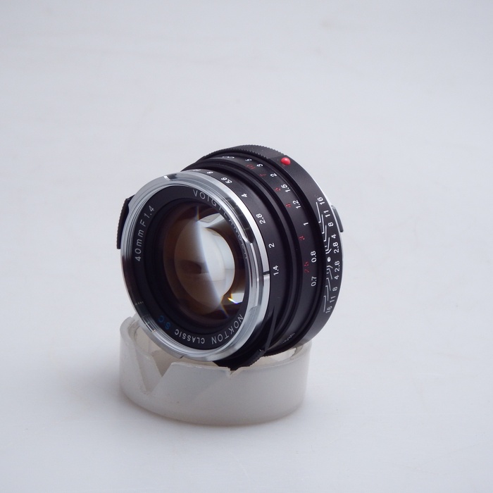 �y���Áz(�t�H�N�g�����_�[) Voigtlander �m�N�g�� �N���V�c�N 40/1.4 SC ���C�JM�p