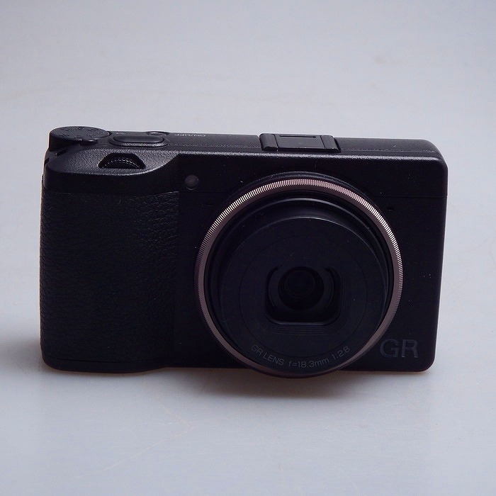 �y���Áz(���R�[) RICOH GR III