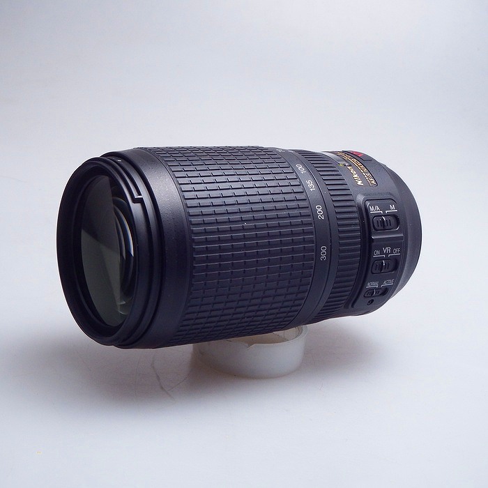 �y���Áz(�j�R��) Nikon AF-S VR 70-300/F4.5-5.6G IF-ED
