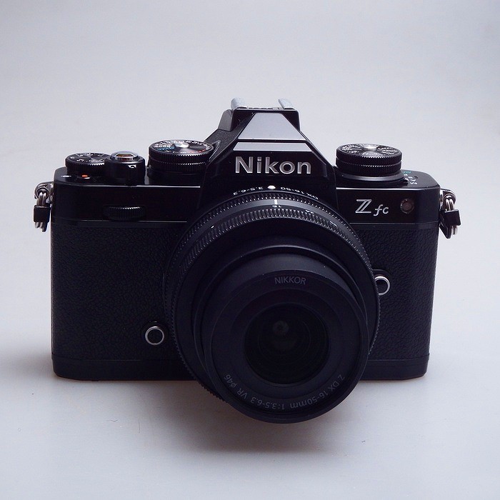 �y���Áz(�j�R��) Nikon Zfc 16-50 VR �����Y�L�b�g �u���b�N