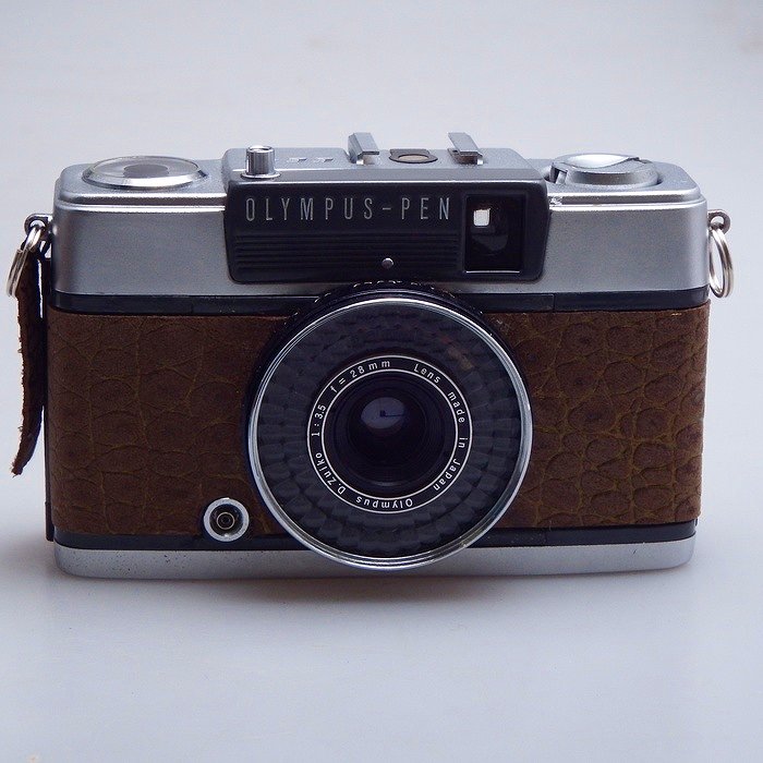�y���Áz(�I�����p�X) OLYMPUS EE-2