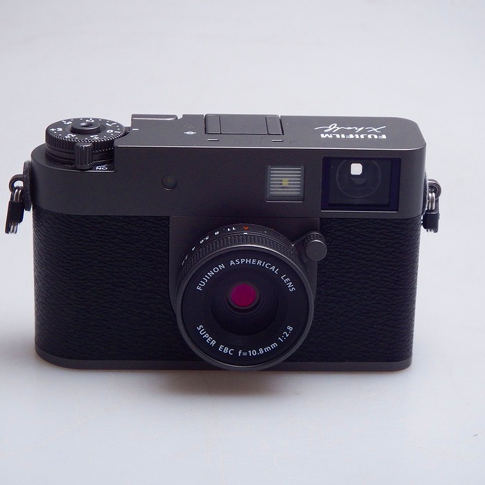�y���Áz(�t�W�t�C����) FUJIFILM X-Half �`���R�[���u���b�N