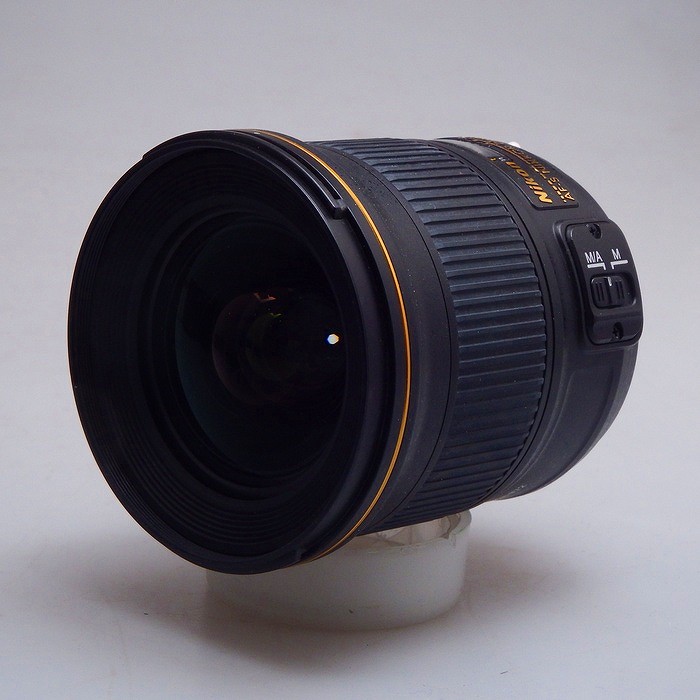 �y���Áz(�j�R��) Nikon AF-S 24/1.8G ED
