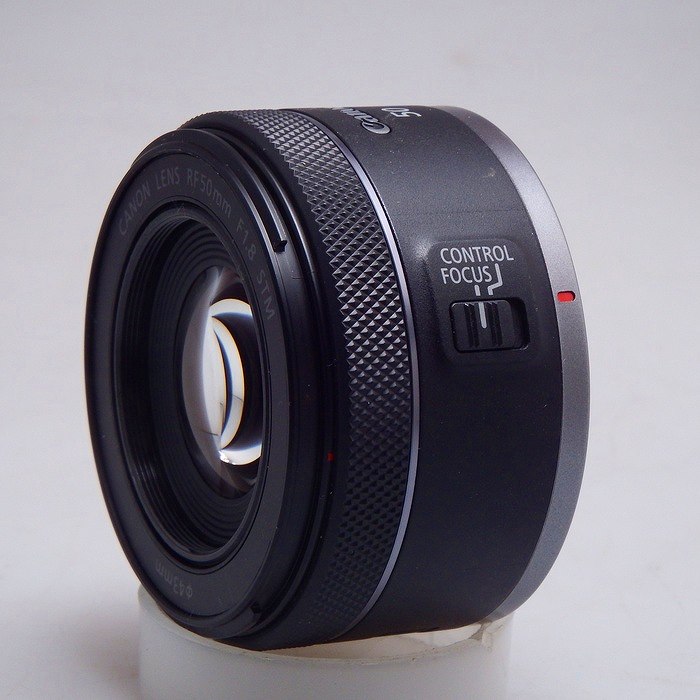キヤノン RF50mm F1.8 STM