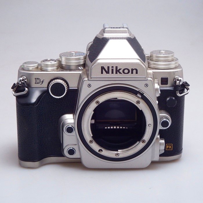 �y���Áz(�j�R��) Nikon DF �V���o�[