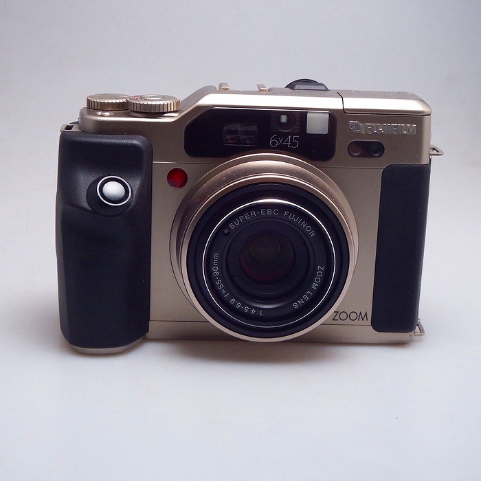 �y���Áz(�t�W�t�C����) FUJIFILM GA645Zi �V���o�[